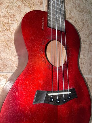 Ukelele Rojo