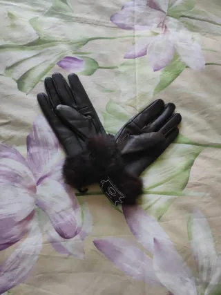 Guantes marrones piel sintética talla S