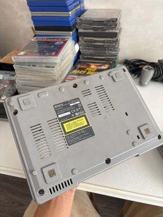 Consola PS1 + Multitap + Mando