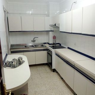 Piso en alquiler en Parque Alcosa - Jardines del Edén en Sevilla