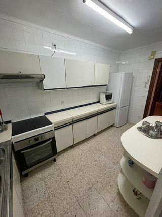 Piso en alquiler en Parque Alcosa - Jardines del Edén en Sevilla