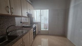 Piso en venta en Joc de la Bola - Camps d'Esports - Ciutat Jardí - Montcada en Lleida