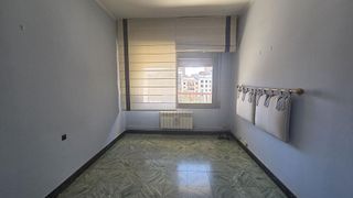 Piso en venta en Joc de la Bola - Camps d'Esports - Ciutat Jardí - Montcada en Lleida