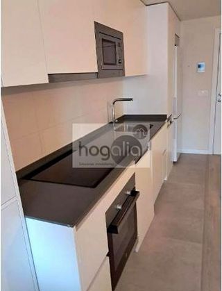 Piso en alquiler en Colores - Entreparques en Sevilla