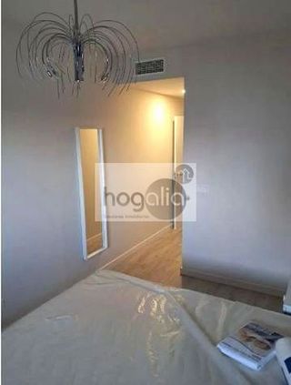 Piso en alquiler en Colores - Entreparques en Sevilla