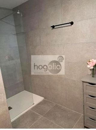 Piso en alquiler en Colores - Entreparques en Sevilla