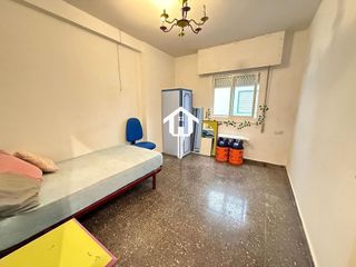 Piso en venta en Benalúa en Alicante