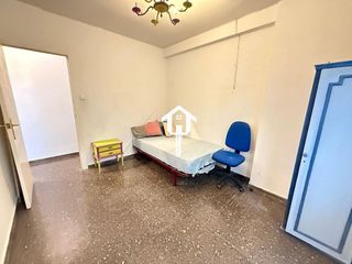 Piso en venta en Benalúa en Alicante