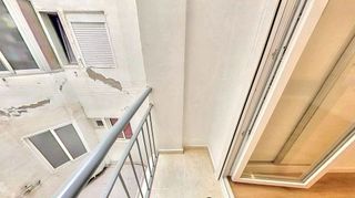 Piso en alquiler en Benalúa en Alicante