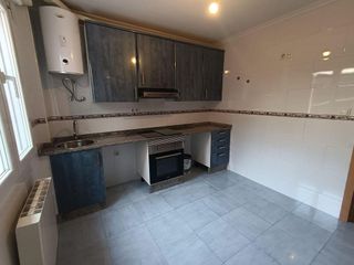 Piso en alquiler en La Arena en Gijón