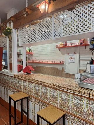 Local comercial en alquiler en Arturo Eyres - La Rubia en Valladolid