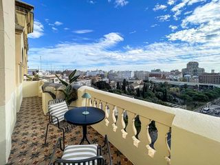 Ático en alquiler en El Botànic en Valencia