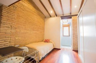 Piso en alquiler en La Roqueta en Valencia