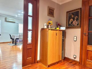 Piso en venta en Santa Eugènia en Girona