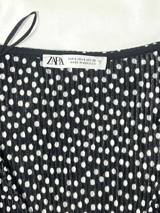 Blusa Zara lunares manga larga