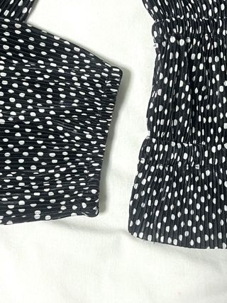 Blusa Zara lunares manga larga