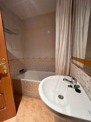 Casa pareada en alquiler en Cazalegas