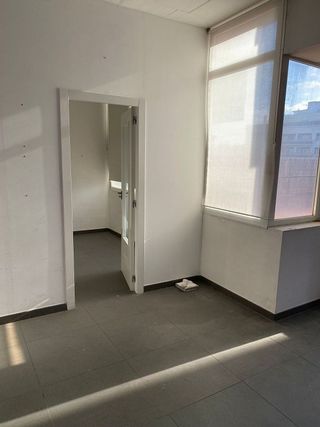 Oficina en alquiler en Centre en Cornellà de Llobregat
