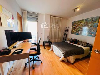 Piso en venta en Eixample Nord – La Devesa en Girona