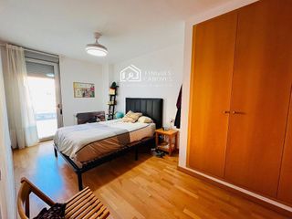 Piso en venta en Eixample Nord – La Devesa en Girona