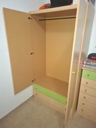 Armario 1m x 1.90m