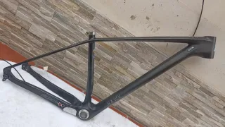 Cuadro Carbono MTB 29'' Talla 17