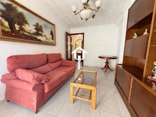 Piso en venta en Carolinas Bajas en Alicante