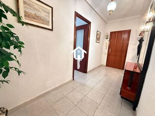 Piso en venta en Carolinas Bajas en Alicante