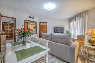 Piso en alquiler en Zona Centro en Córdoba