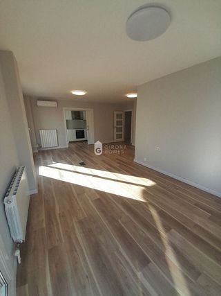 Piso en alquiler en Eixample Nord – La Devesa en Girona