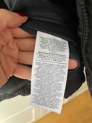 Abrigo largo Nike negro