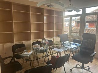 Oficina en alquiler en Plaza España - Villa Pilar - Reyes Católicos - Vadillos en Burgos