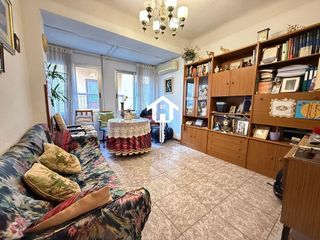 Piso en venta en Centro en Alicante