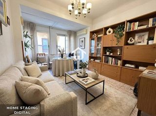 Piso en venta en Centro en Alicante