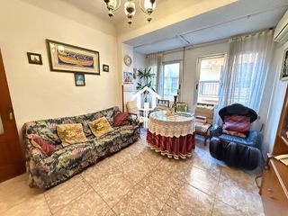 Piso en venta en Centro en Alicante