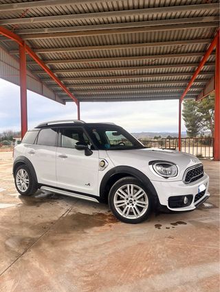 MINI Countryman Cooper S ALL4 224 Enchufable