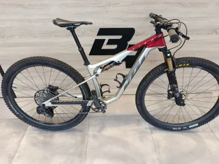 Bici Doble Suspensión Carbono KTM SCARP