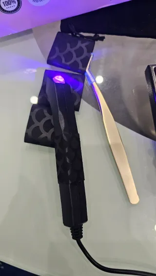 Lampada LED per pinzette per ciglia + accessori