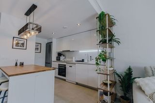 Piso en venta en El Padrón - El Velerín - Voladilla en Estepona