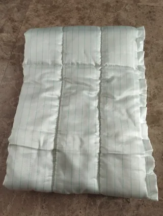 Conjunto cuna vintage: chichonera + colcha