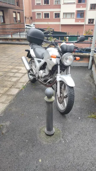 Honda CBF 250