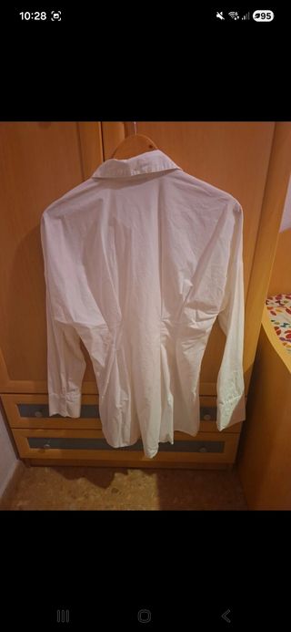 Camisa blanca larga de popelín