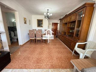 Piso en venta en Juan XXIII en Alicante