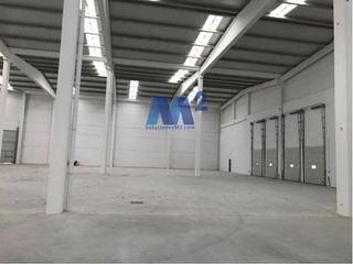 Nave industrial en alquiler en Montserrat - Parque Empresarial en San Fernando de Henares