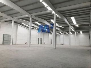 Nave industrial en alquiler en Montserrat - Parque Empresarial en San Fernando de Henares
