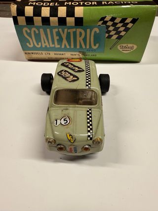Coche Scalextric SEAT 600 A. Zanini