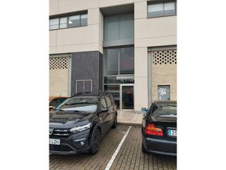 Local comercial en alquiler en Arcas Reales - Pinar del Jalón en Valladolid