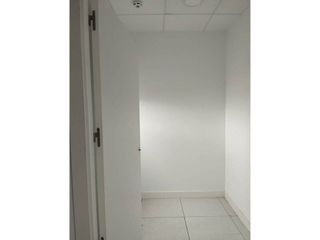 Local comercial en alquiler en Arcas Reales - Pinar del Jalón en Valladolid