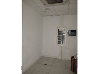 Local comercial en alquiler en Arcas Reales - Pinar del Jalón en Valladolid