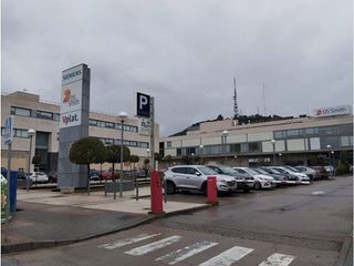 Local comercial en alquiler en Arcas Reales - Pinar del Jalón en Valladolid